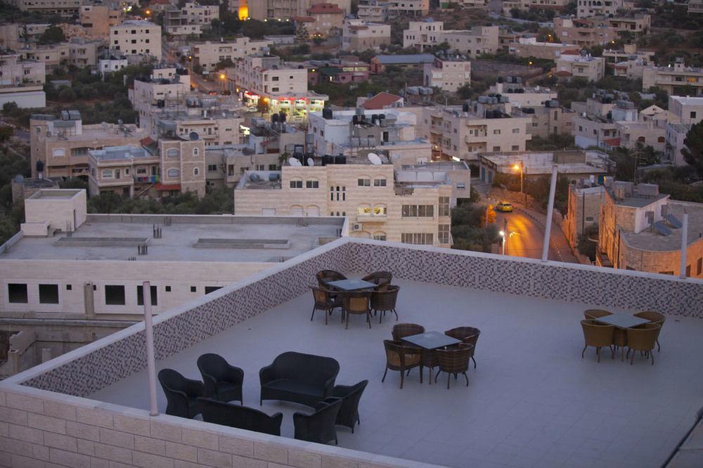Angel Hotel Bethlehem Exterior photo